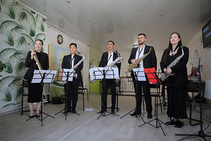 Саксофонисты филармонии выступили в "Абырале"