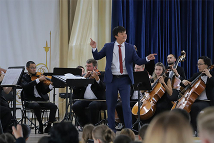 Филармония Якутии открыла сезон концертов для детей "Веселой классикой"