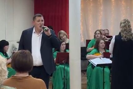 В Алдане прошел концерт ко Дню автомобилиста