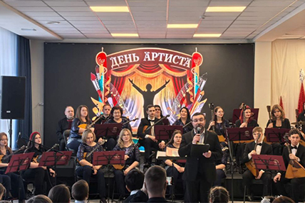 «Созвездие искусств»: концерт ко Дню артиста в Алдане