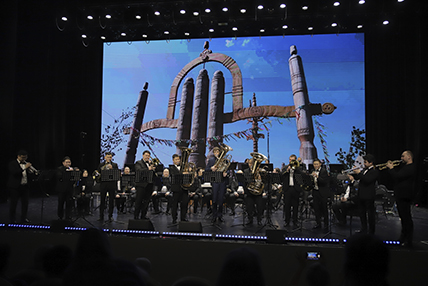 «Фанфары оркестру Lena River Brass!»