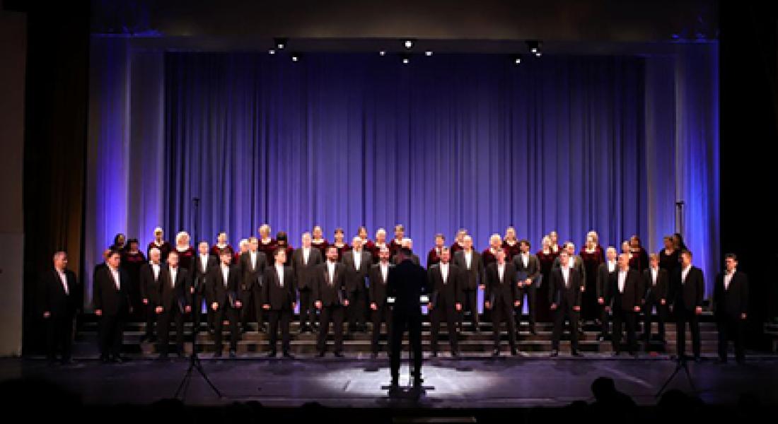 Хор Певческой капеллы открыл фестиваль «Северное сияние»