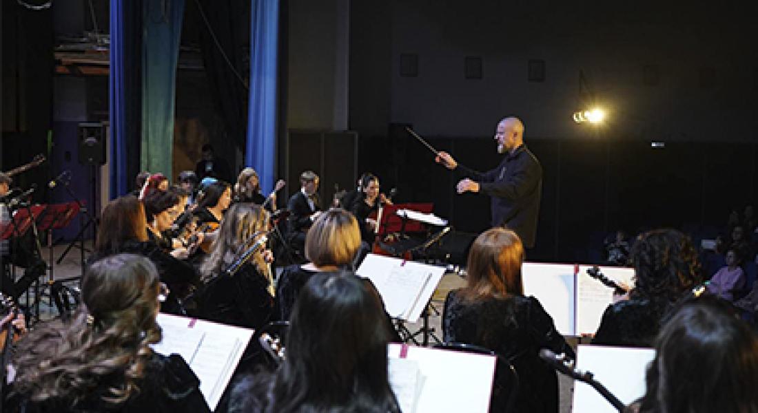 «Вернисаж оркестровых жанров»